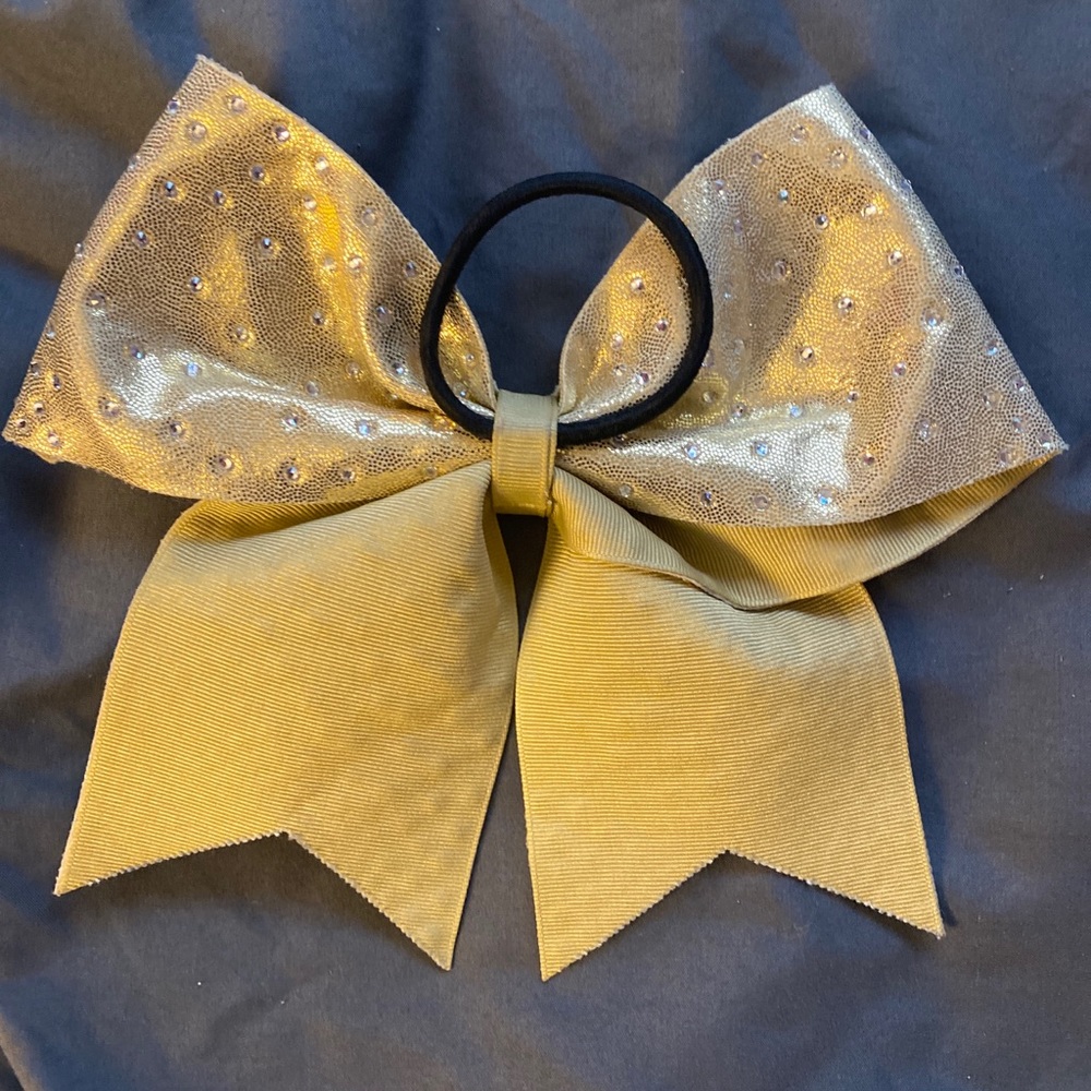 Dance/ Cheer Bows - Picture 3 of 6
